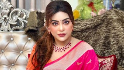 শাকিব-বুবলীকে নিয়ে মিষ্টি জান্নাতের ফেসবুক পোস্ট
