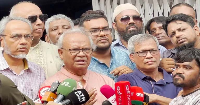 সন্ত্রাসী কার্যক্রম রুখে দেয়া হবে জনগণকে সঙ্গে নিয়ে : রিজভী