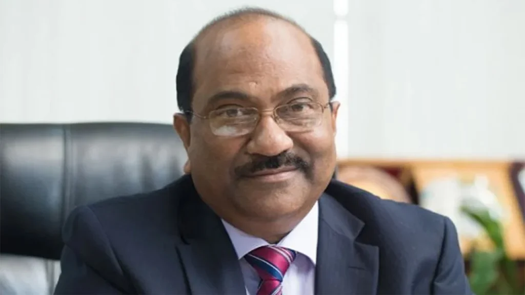 সাবেক ডেপুটি গভর্নর এস কে সুরের ৩ বছর কারাদণ্ড
