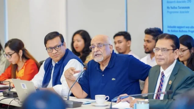 ৬ মাসে অর্থনীতিতে কিছু ইতিবাচক পরিবর্তন এলেও নেতিবাচক প্রবণতাই বেশি: সিপিডি