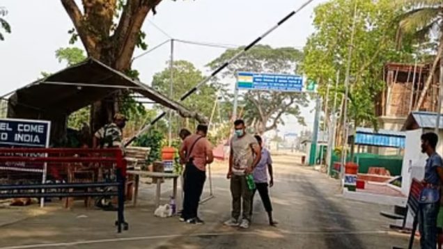 ভারতের বিধিনিষেধ ও ভিসা জটিলতায় ধস: এক বছরে আখাউড়া স্থলবন্দরের রাজস্ব আয় অর্ধেকে নেমেছে
