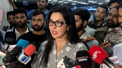 ঢাকায় ফিরে নেপালের ভয়াবহ অভিজ্ঞতা শেয়ার করলেন অপু বিশ্বাস