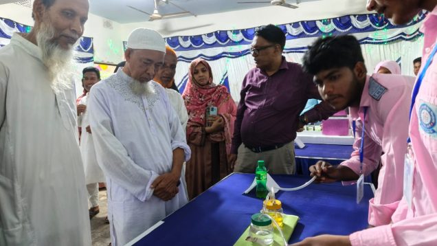 সাপাহারে তেঘরিয়া দ্বি-মুখী উচ্চ বিদ্যালয়ে বিজ্ঞান ও প্রযুক্তি মেলা অনুষ্ঠিত