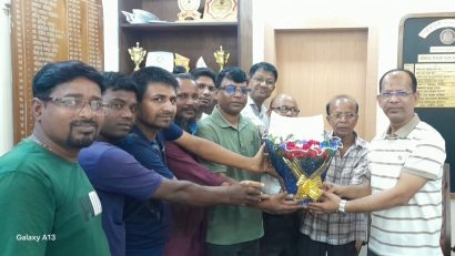 সাপাহারে পূজা উদযাপন ফ্রন্টের নেতৃবৃন্দের সঙ্গে নবাগত ওসির মতবিনিময়