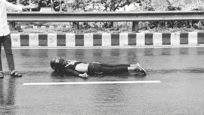 কালিয়াকৈরে সড়ক দুর্ঘটনায় মোটরসাইকেল আরোহী নিহত